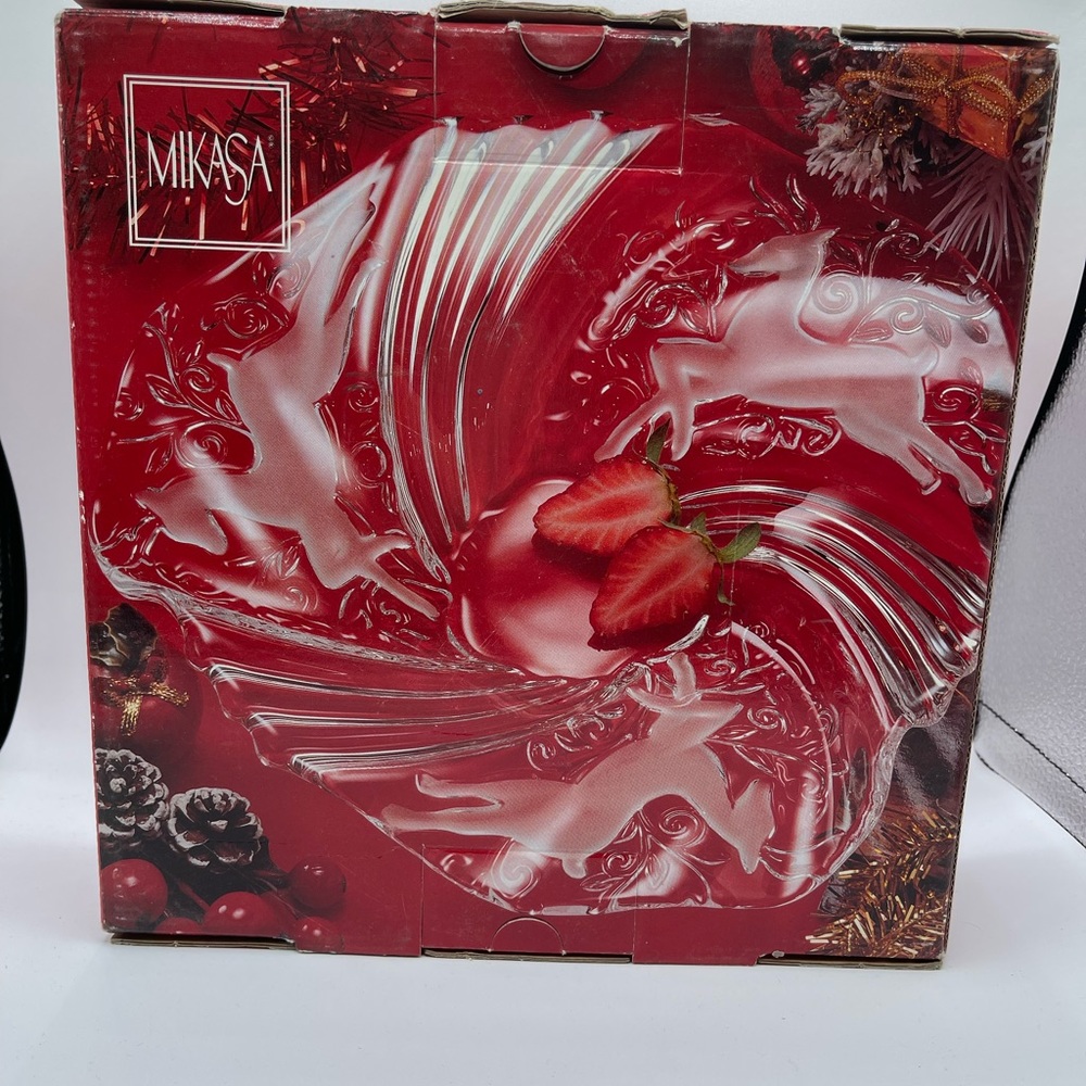 Vintage Mikasa Reindeer Bon Bon Plate 9 In Christmas Deer Candy Dish SA 947 220